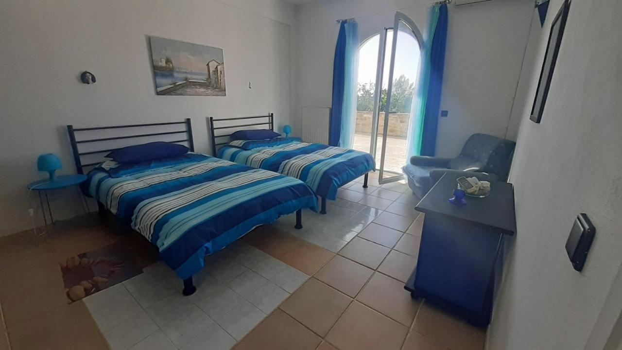 Charly Point Villa Methoni  Exterior photo