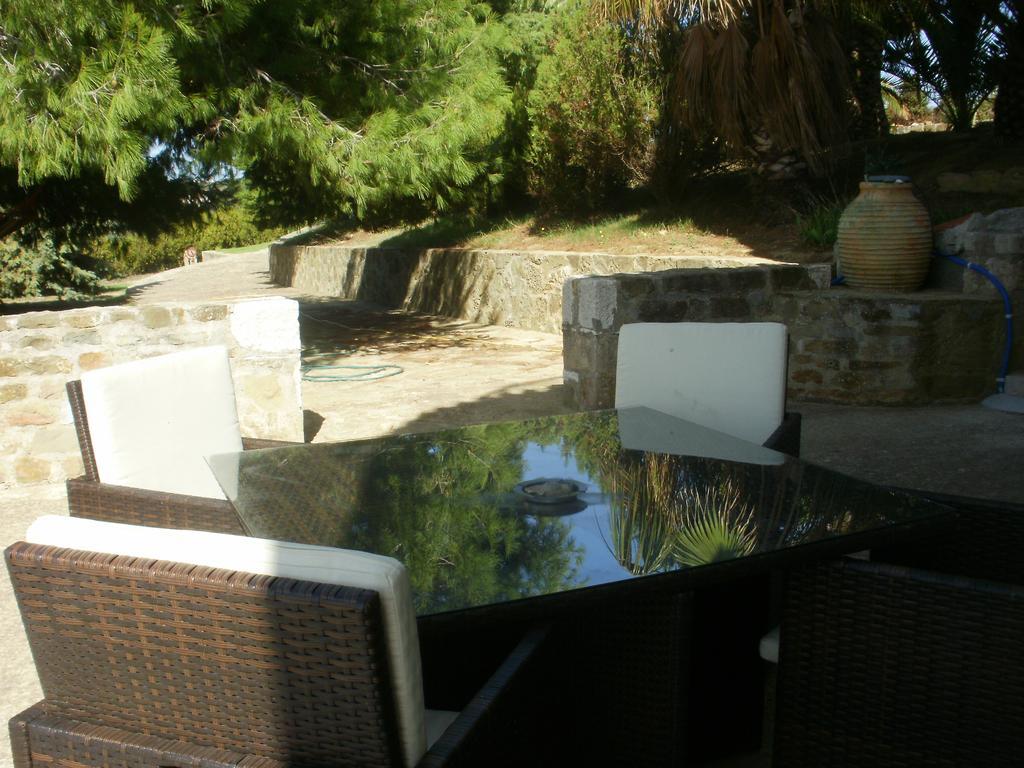 Charly Point Villa Methoni  Exterior photo