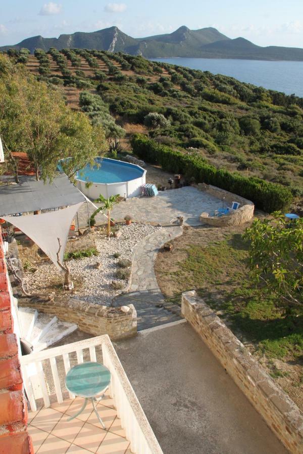 Charly Point Villa Methoni  Exterior photo