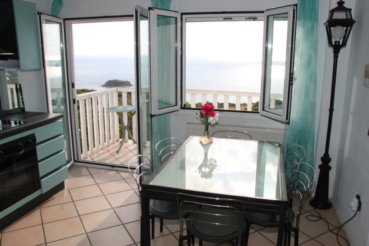 Charly Point Villa Methoni  Exterior photo